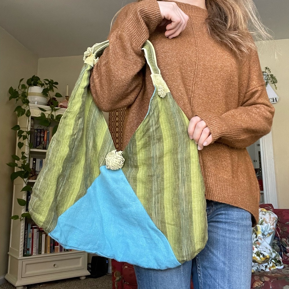 Handmade upcycled cotton and leather boho patchwork shoulder bag - Picture 7 of 13